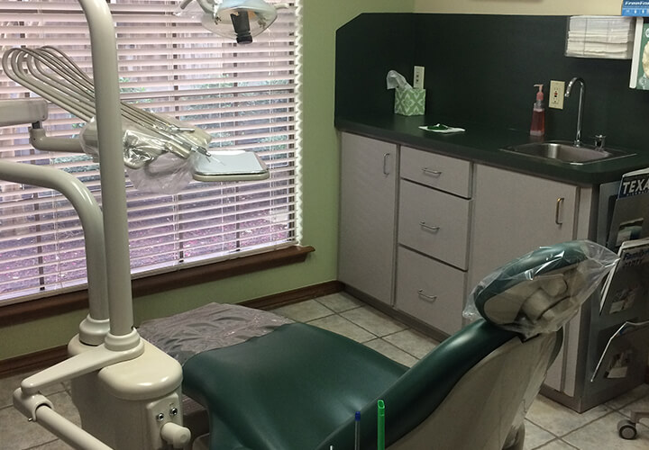 State-of-the-art dental patient treatment room